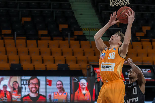 传递了对残 传递了对残