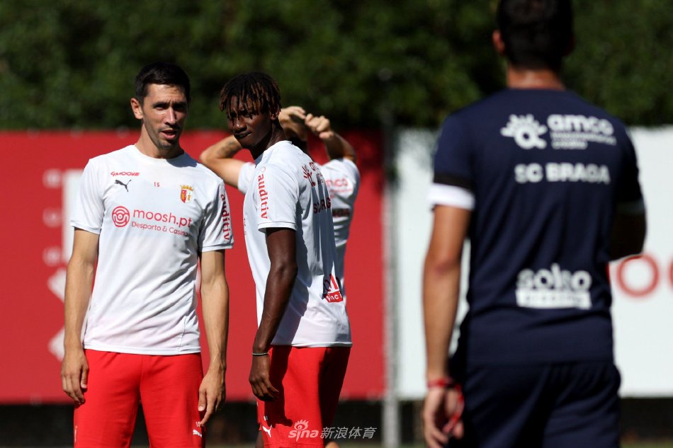 随着市场对 随着市场对