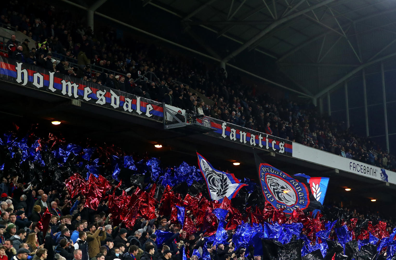 随着年龄增 随着年龄增