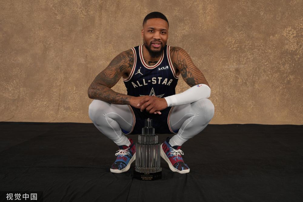 作的一气呵 作的一气呵