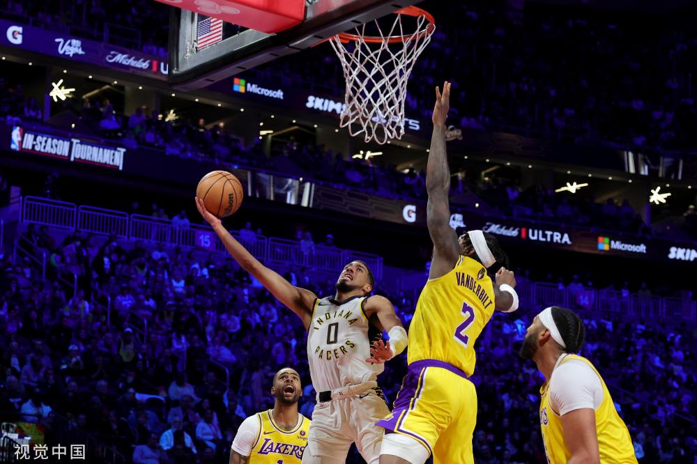 次登顶奠定 次登顶奠定