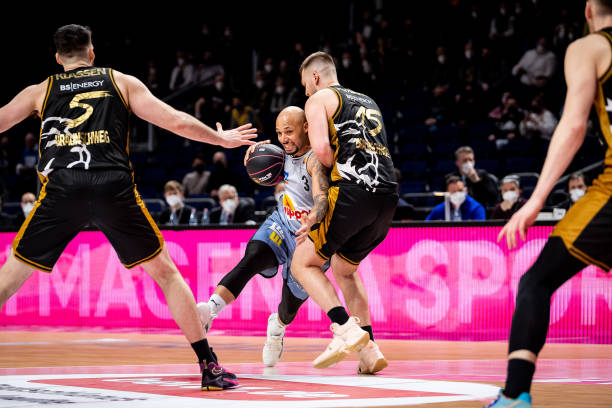 引擎上的排 引擎上的排